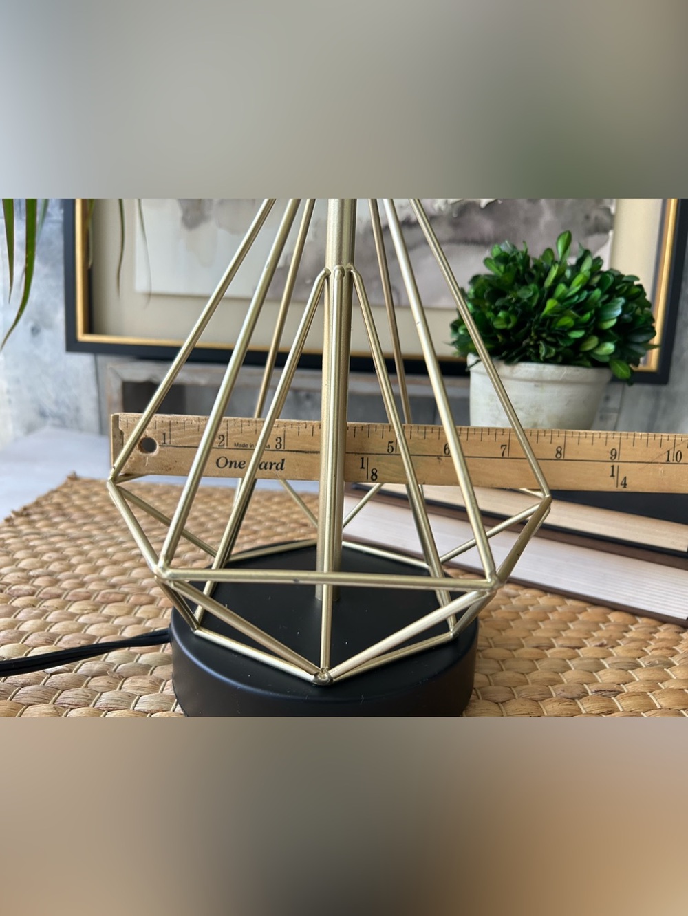 🌴Classy Industrial Gold & Black Geometric Table Lamp W/Shade | USB Port Outlet - Picture 11 of 16
